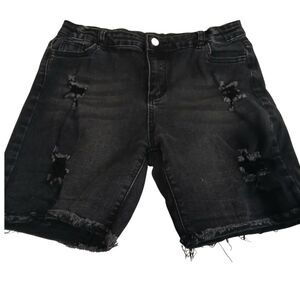 BLACK DISTRESSED UNISEX JEAN SHORTS by SHEIN